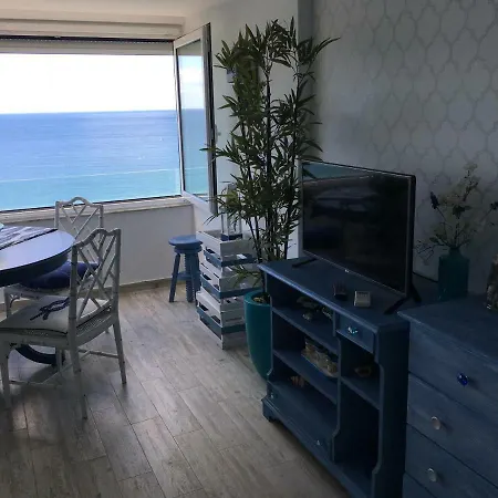 Διαμέρισμα Sun & Sea 512 *